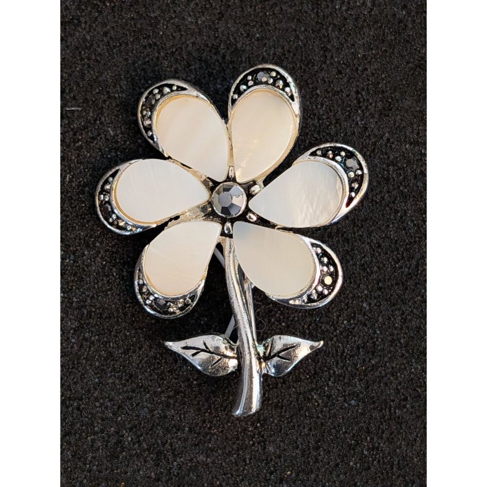 Vintage Silver-Tone Flower Brooch With White Pearlized Petals Rhinestone Center